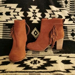 Toms suede fringe bootie
